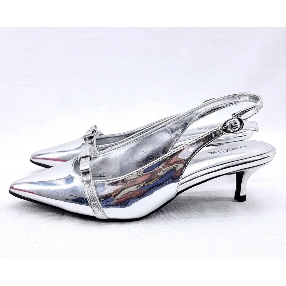 NWOT Morgan Taylor Silver Kitten Heel -‎ Size 8.5